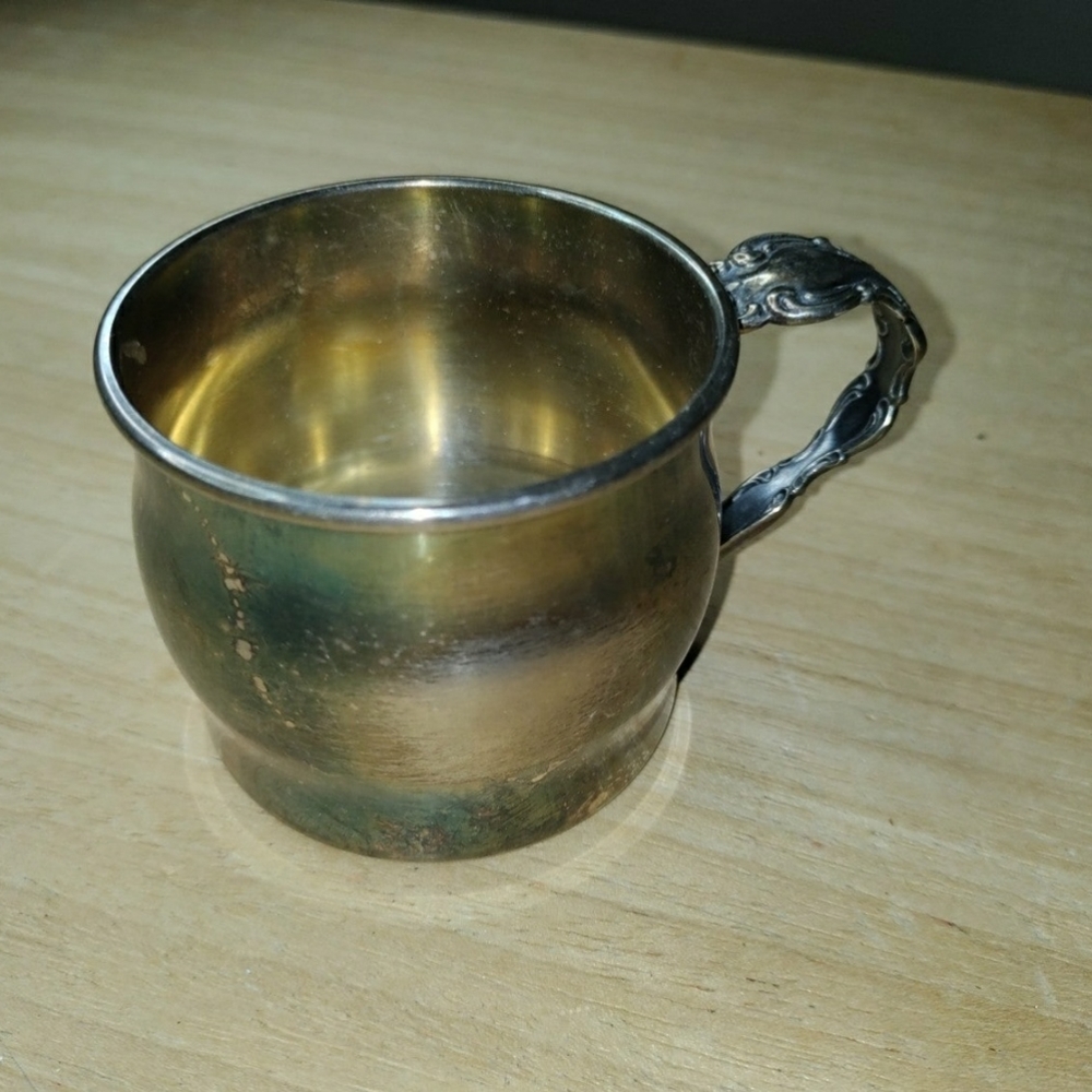 Silver plated baby cup - Picture 1 of 7